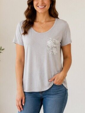 Sound & Matter Lace Back Pocket Tee – Size XL – Light Gray – Short Sleeve